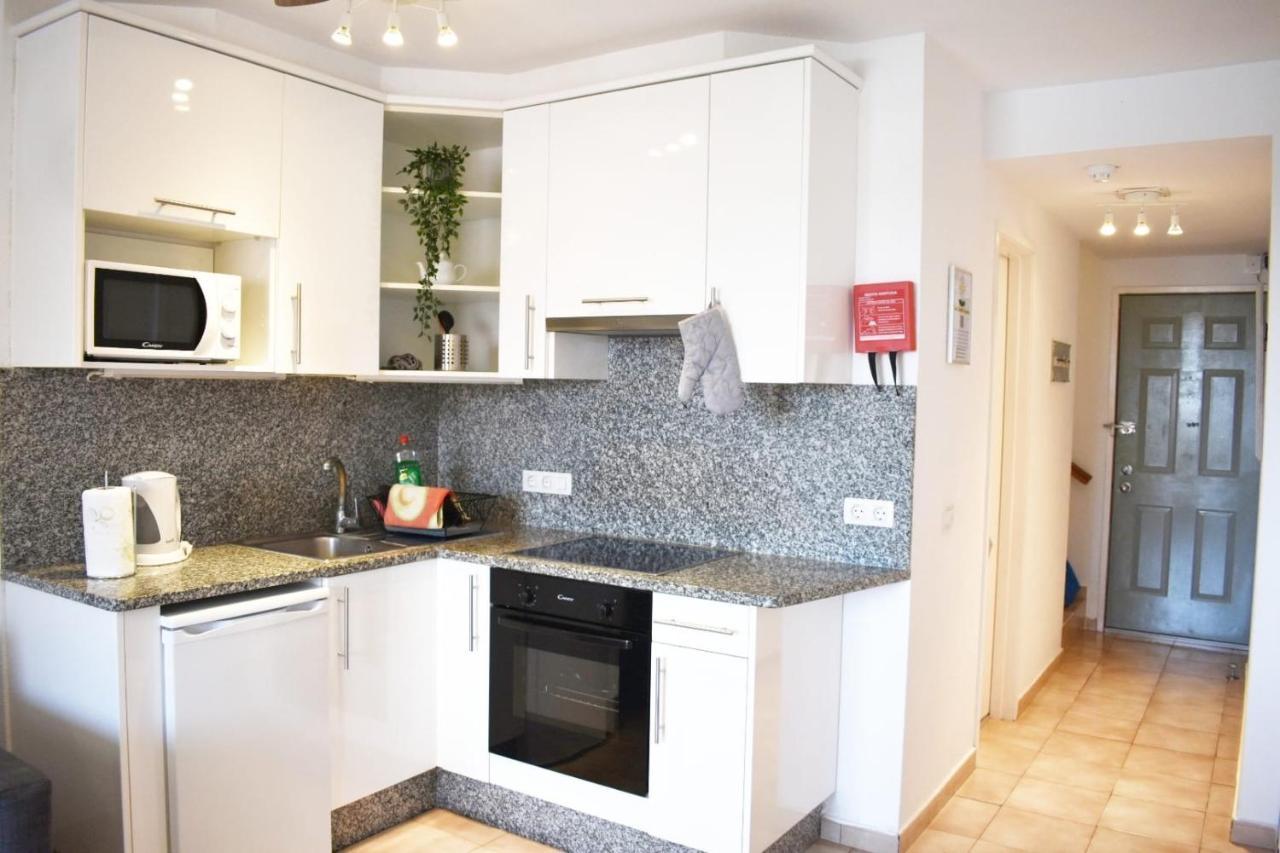 Castle Apartment Margherita ลอส กริสเตียนอส ภายนอก รูปภาพ