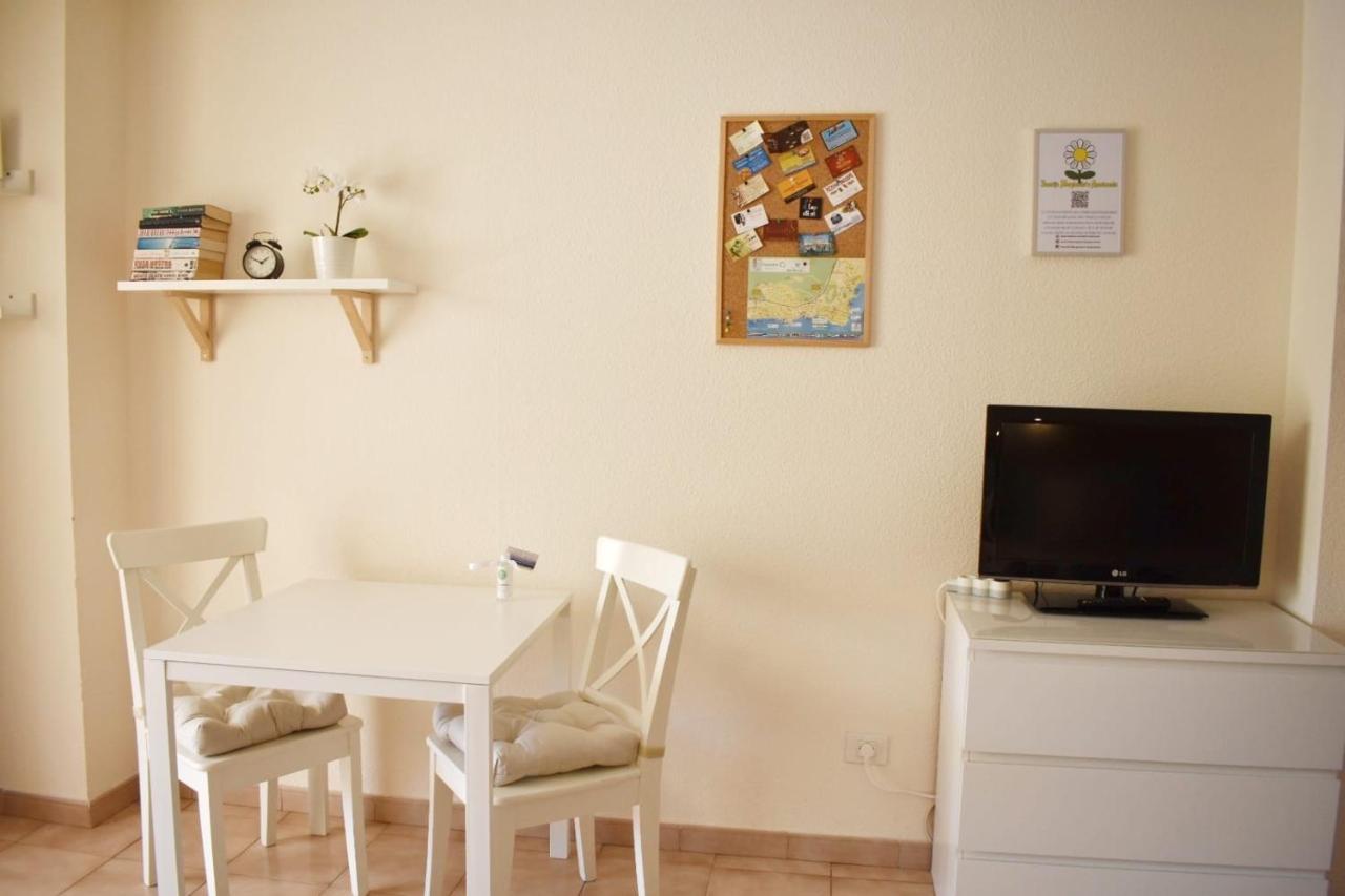 Castle Apartment Margherita ลอส กริสเตียนอส ภายนอก รูปภาพ