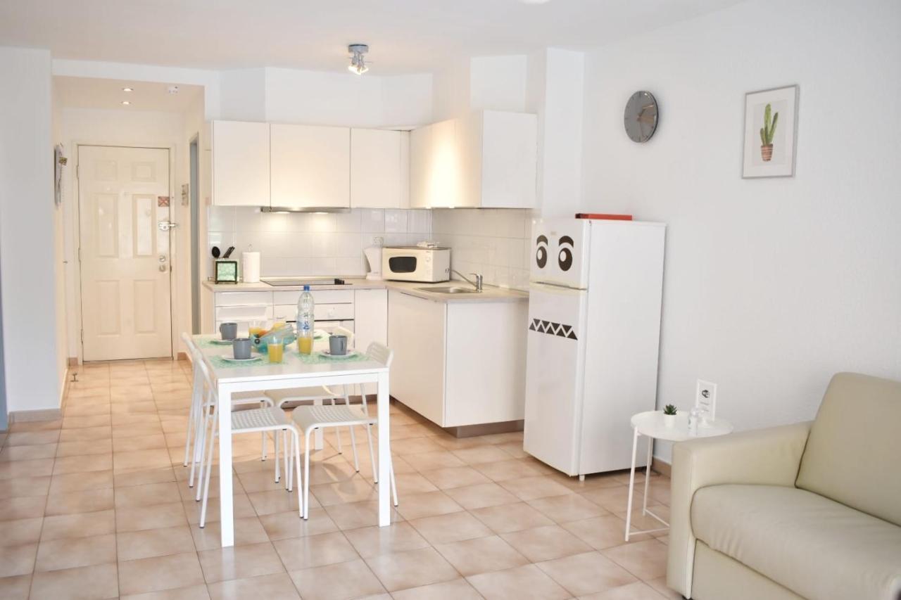 Castle Apartment Margherita ลอส กริสเตียนอส ภายนอก รูปภาพ