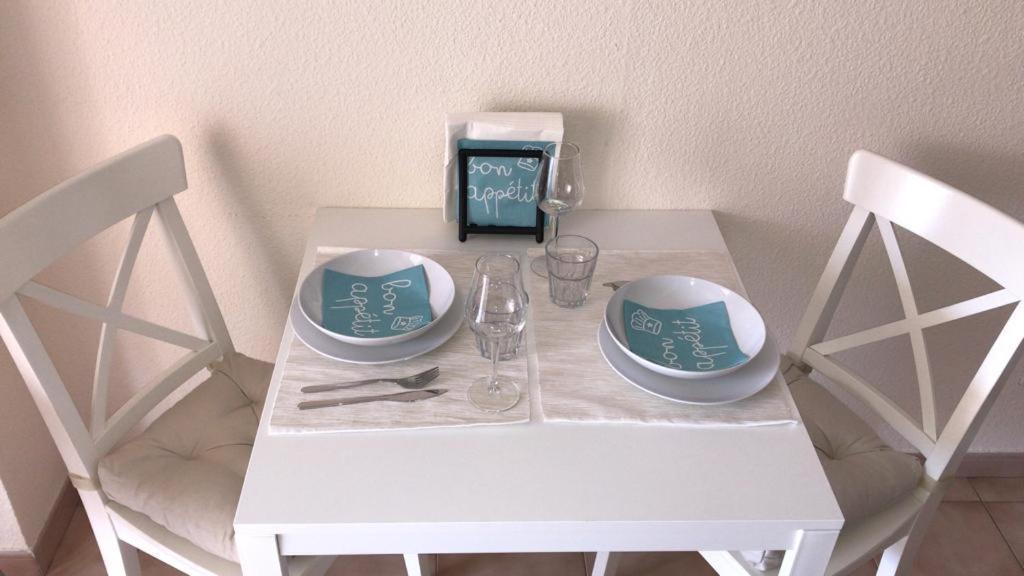 Castle Apartment Margherita ลอส กริสเตียนอส ภายนอก รูปภาพ